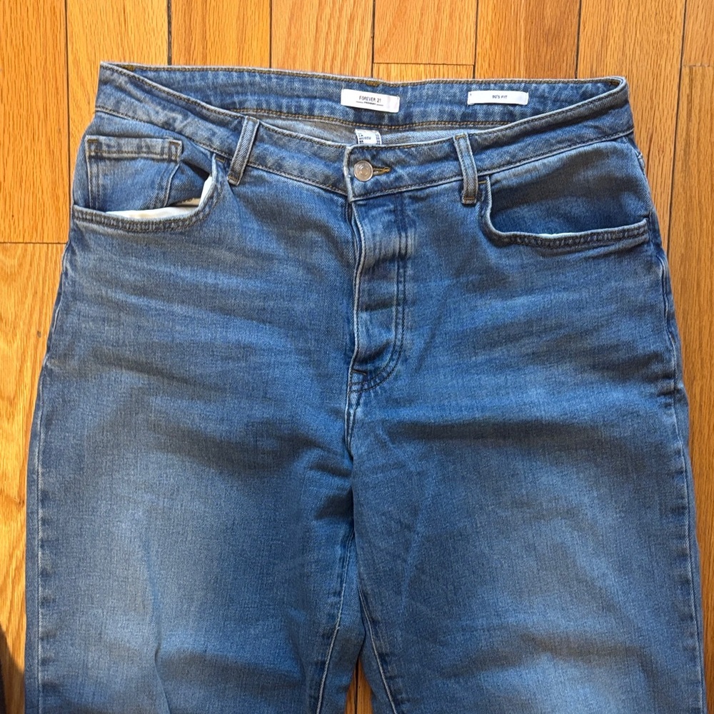 Forever 21 90s Fit Jeans - Picture 3 of 5